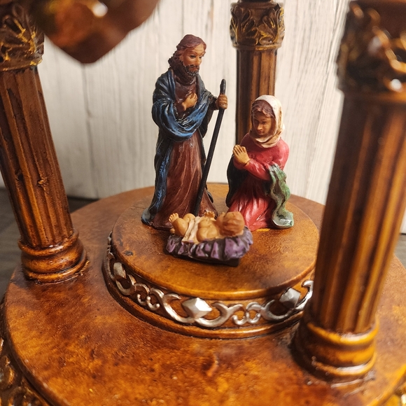 JC Penney Home Collection Musical Nativity Set Christmas...